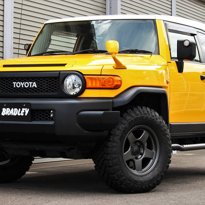 BRADLEY V 17" Wheel & Tyre Package for Toyota FJ Cruiser