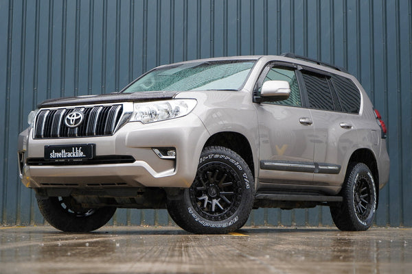 2022 Toyota Land Cruiser Prado 150 (2010+) with 18" Magpie M-02 wheels