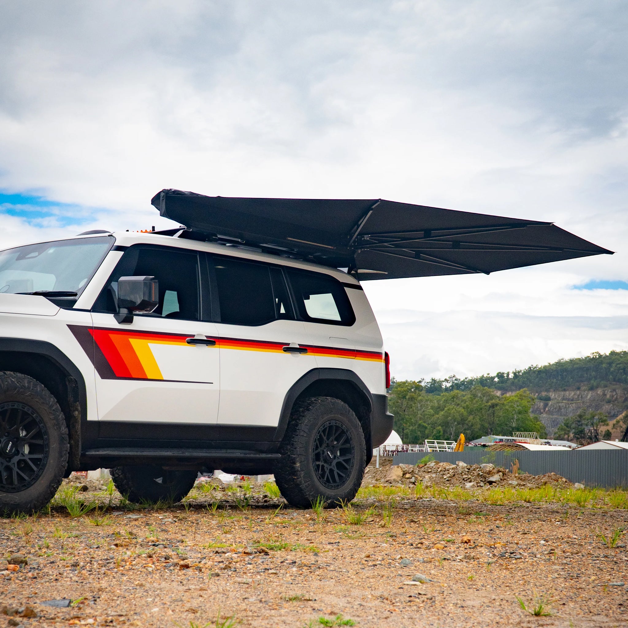 Clevershade 270 Degree Compact Deluxe Awning