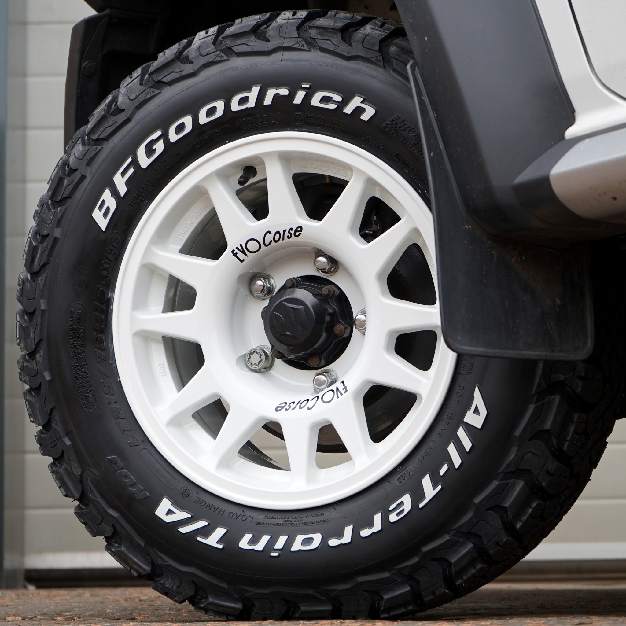 EVO Corse DakarZero 15" Wheel Package for Suzuki Jimny (2018+)