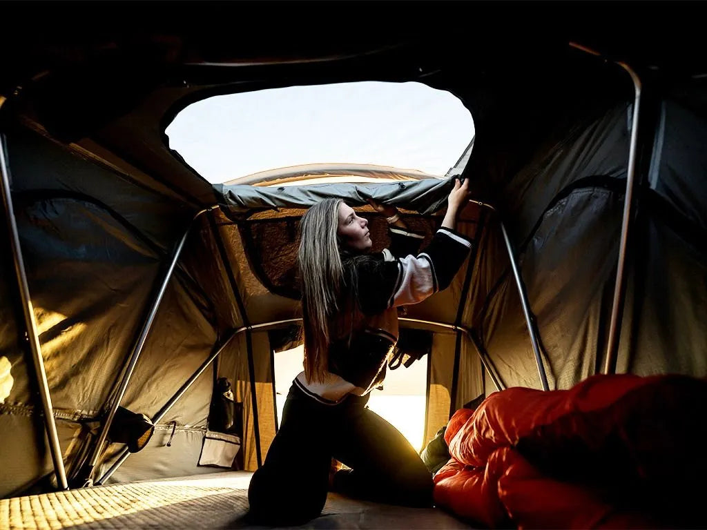 Front Runner Feather-Lite II Rooftop Tent
