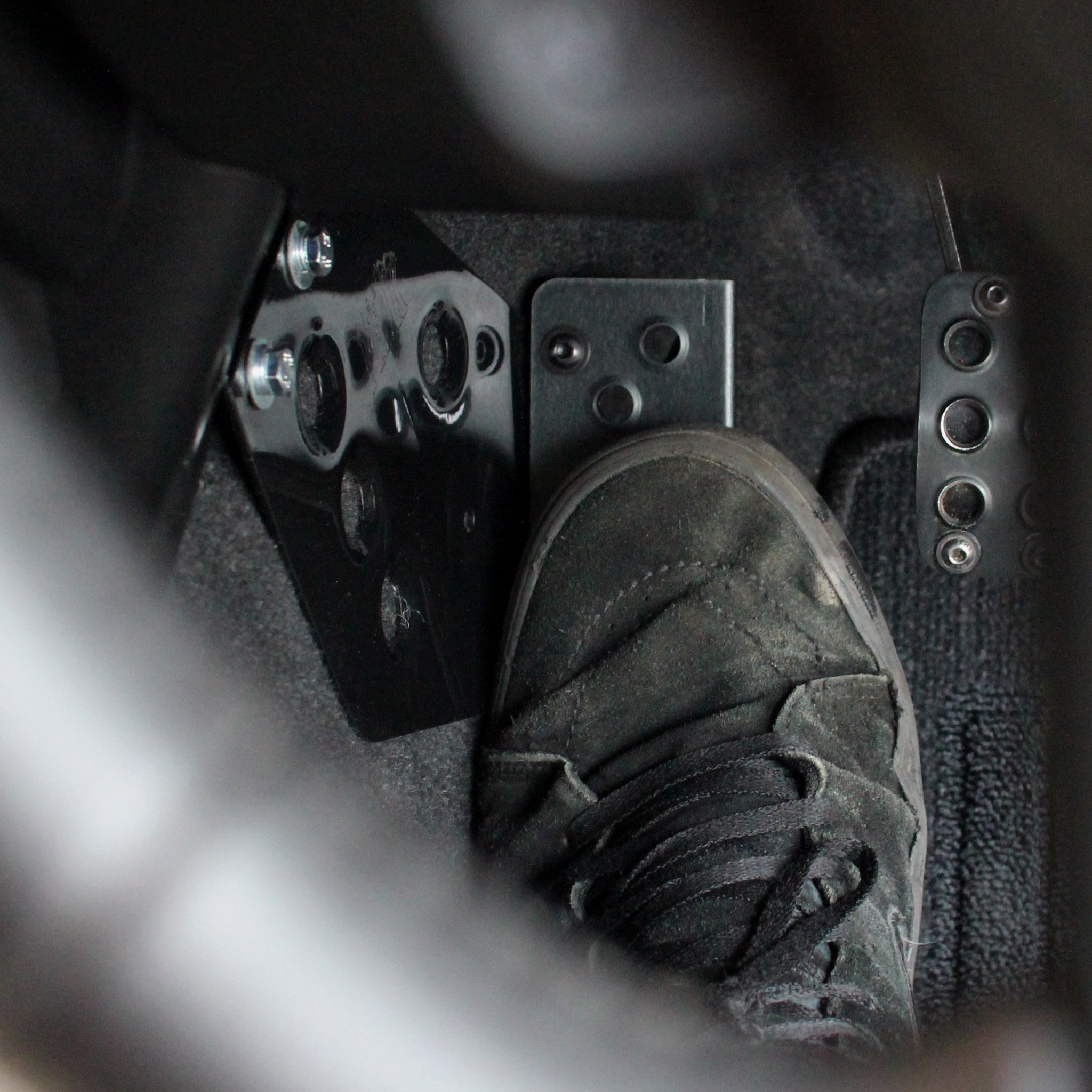 STL HIGH PEAK Driver's Footrest for Suzuki Jimny (2018+) - Manual Transmission